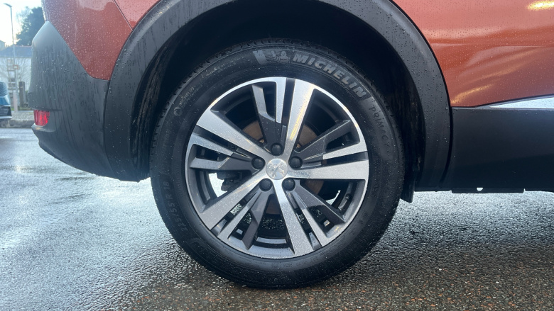 Peugeot 5008 1.5 BlueHDi Allure Premium+ 5dr EAT8 Diesel Estate